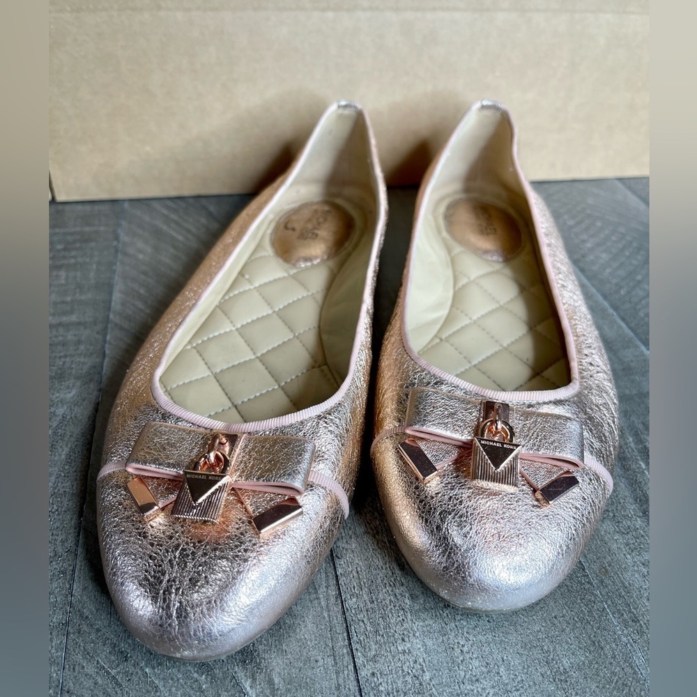 Michael Kors Alice lock charm bow Ballet Flats Leather Metallic RoseGold 9.5